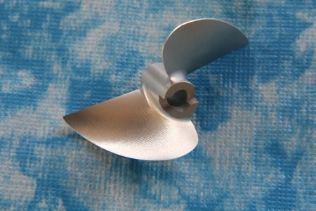 CNC Alu Propeller 47/2 x1,4 Fahrfertig links, D- Serie